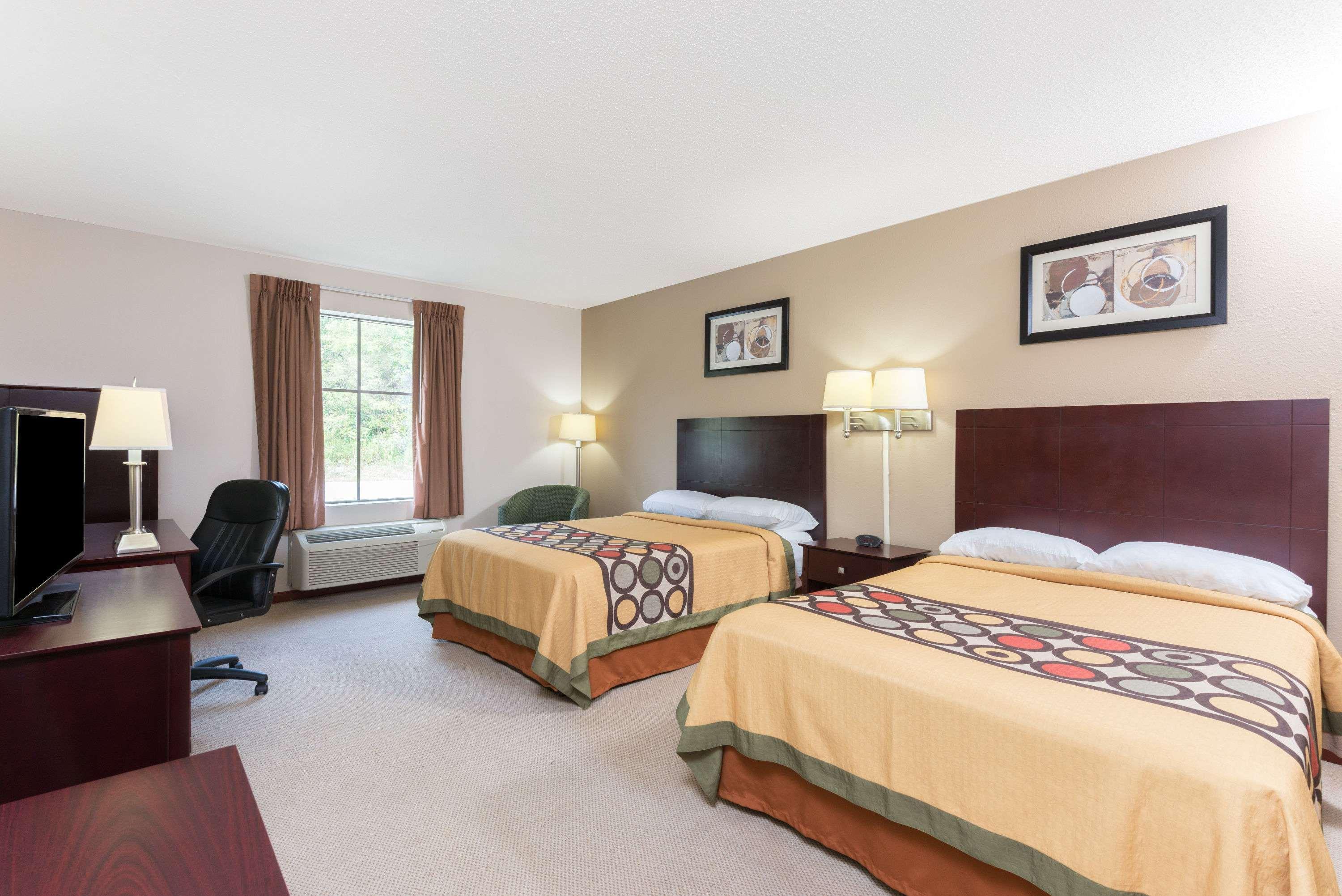 Super 8 By Wyndham Beaver Falls Εξωτερικό φωτογραφία