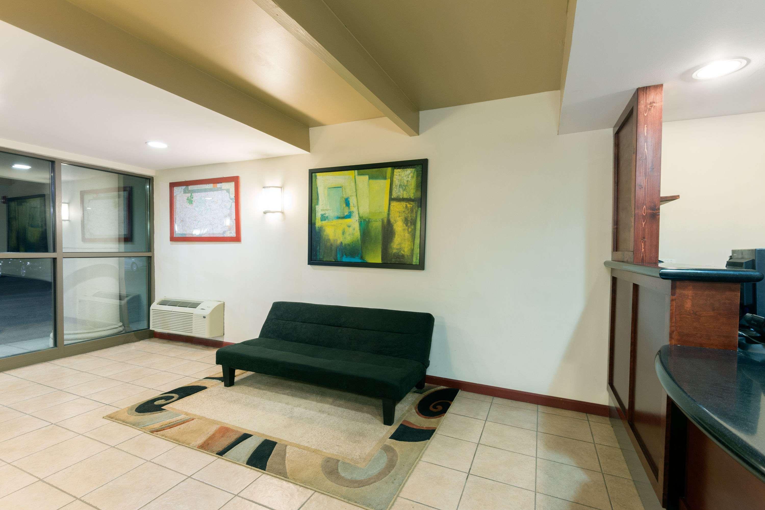 Super 8 By Wyndham Beaver Falls Εξωτερικό φωτογραφία
